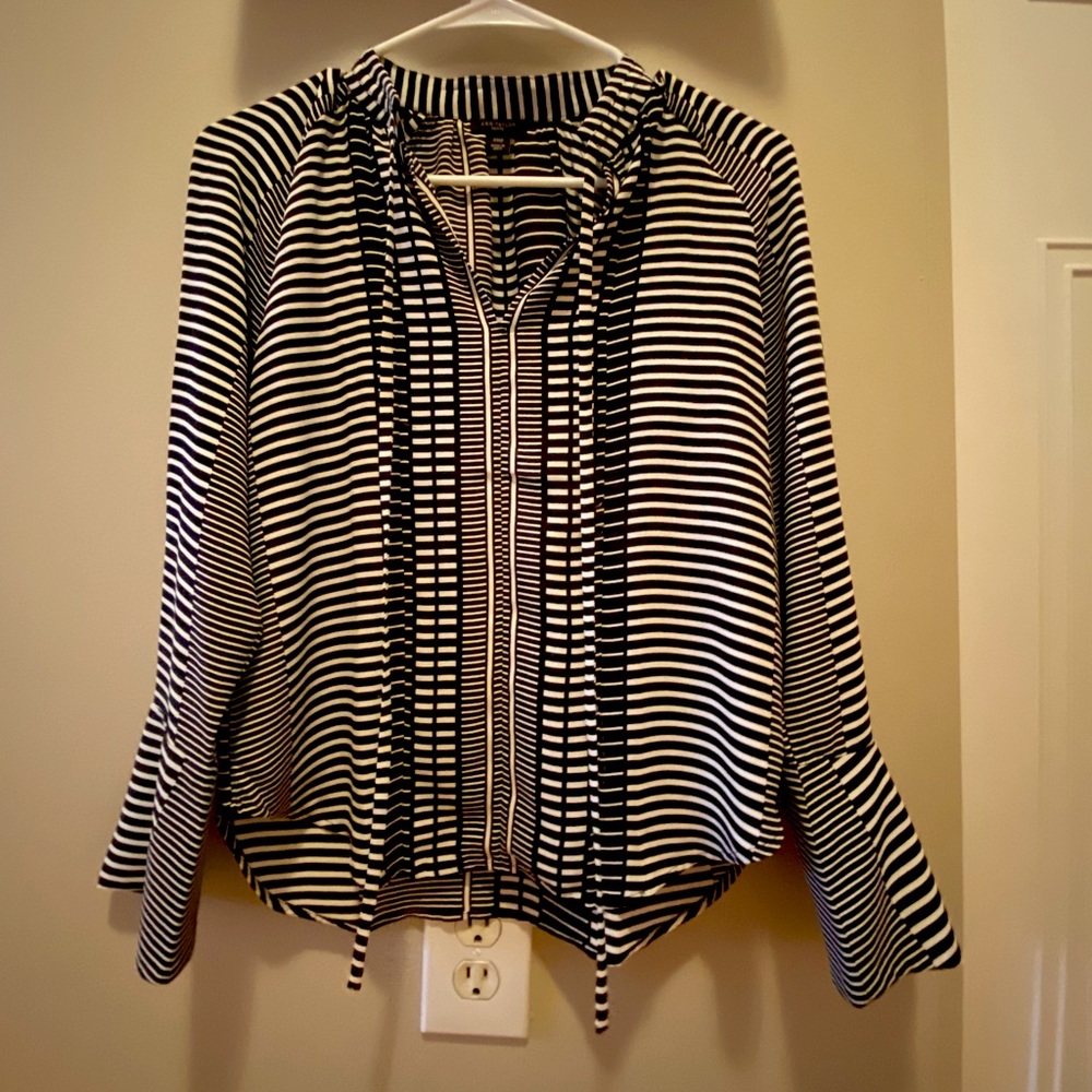 Brand New Black and White Striped Ann Taylor Blouse. Size XXS Petite.